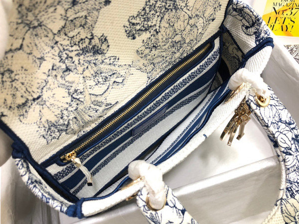 D*or medium lady d-lite bag