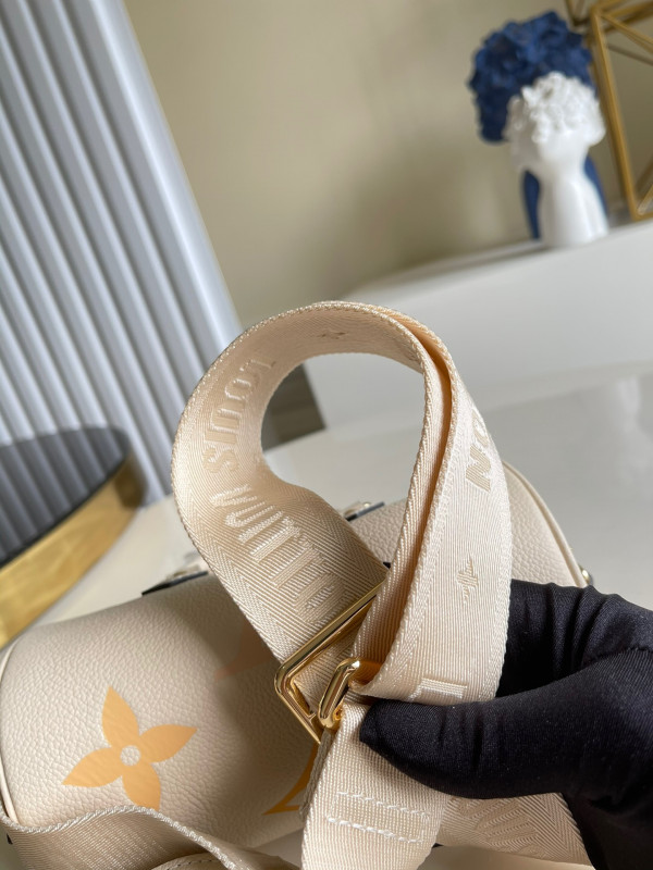 l**is V*t*n papillon bb