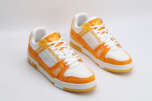 l**is V*t*n trainer sneaker