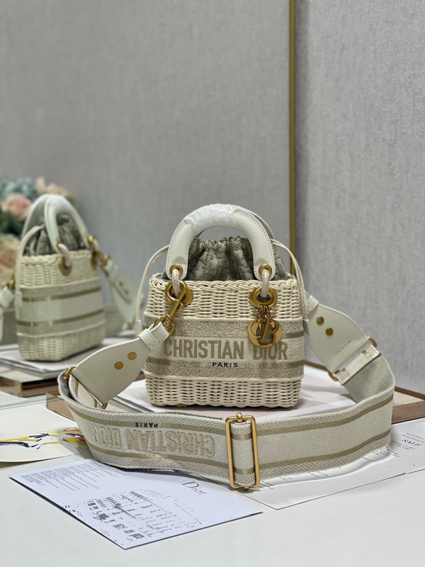 D*or mini lady D*or bag