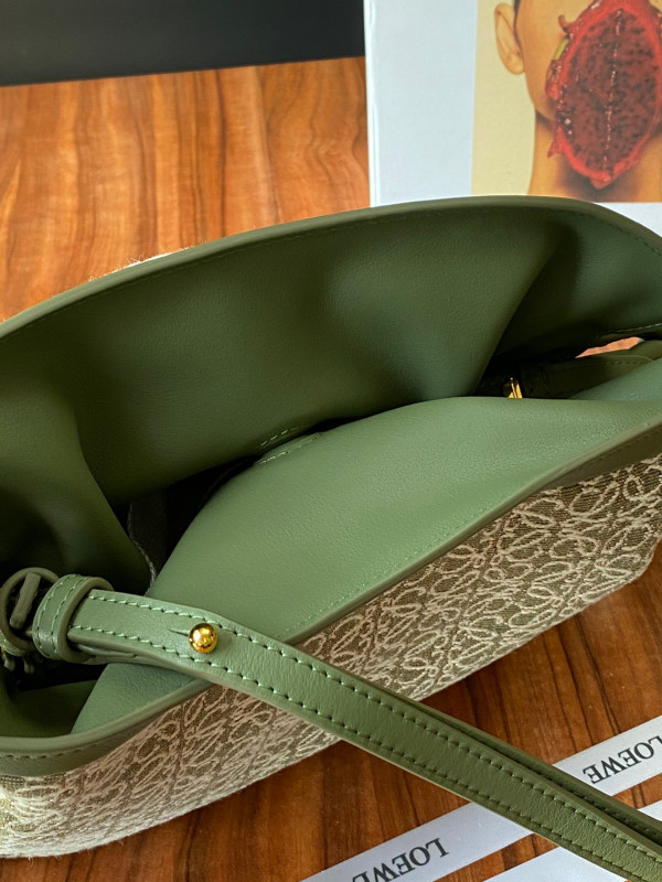 LOEWE Mini Flamenco clutch