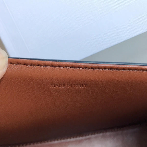 Ce**e triomphe shoulder bag