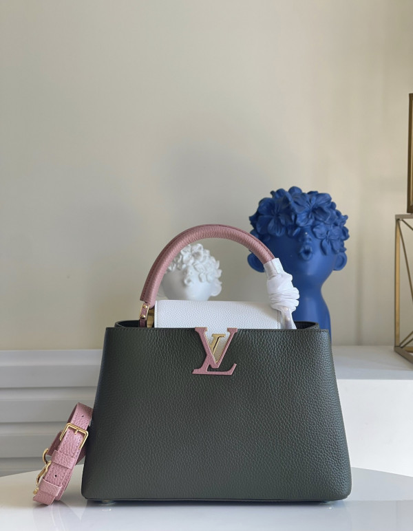 l**is V*t*n capucines bb