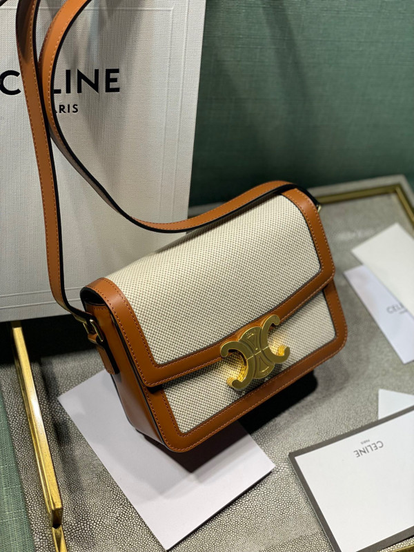 Ce**e teen triomphe bag