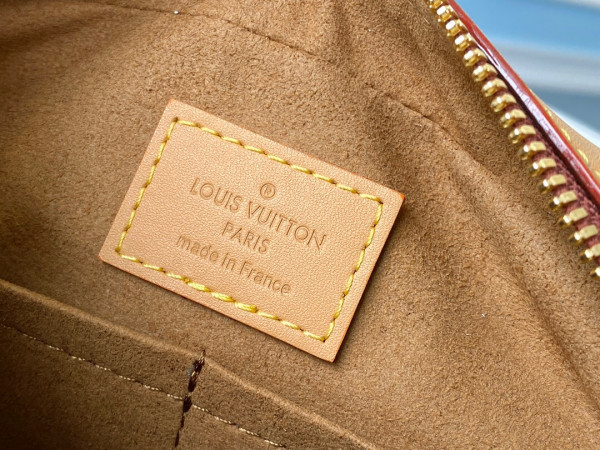 l**is V*t*n deauville mini