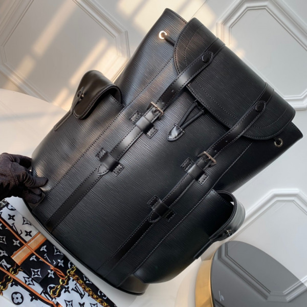 l**is V*t*n christopher pm