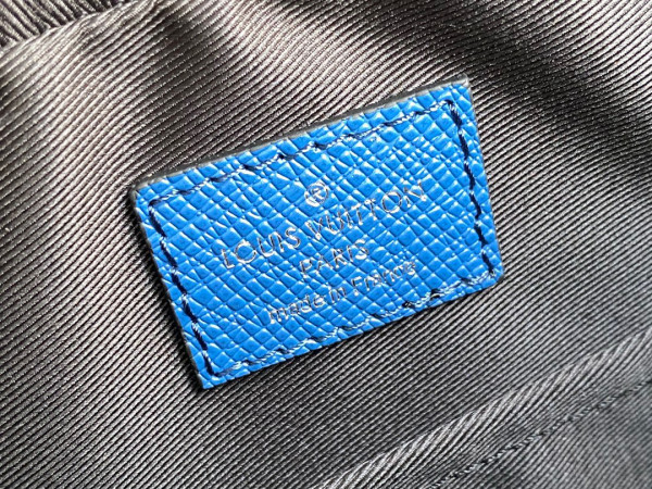 l**is V*t*n trio messenger