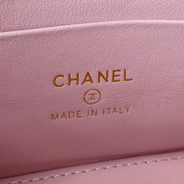 CL SMALL VANITY WITH CLASSIC CHAIN