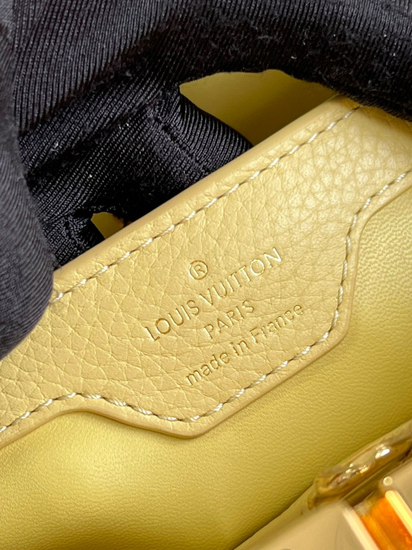 l**is V*t*n capucines mm