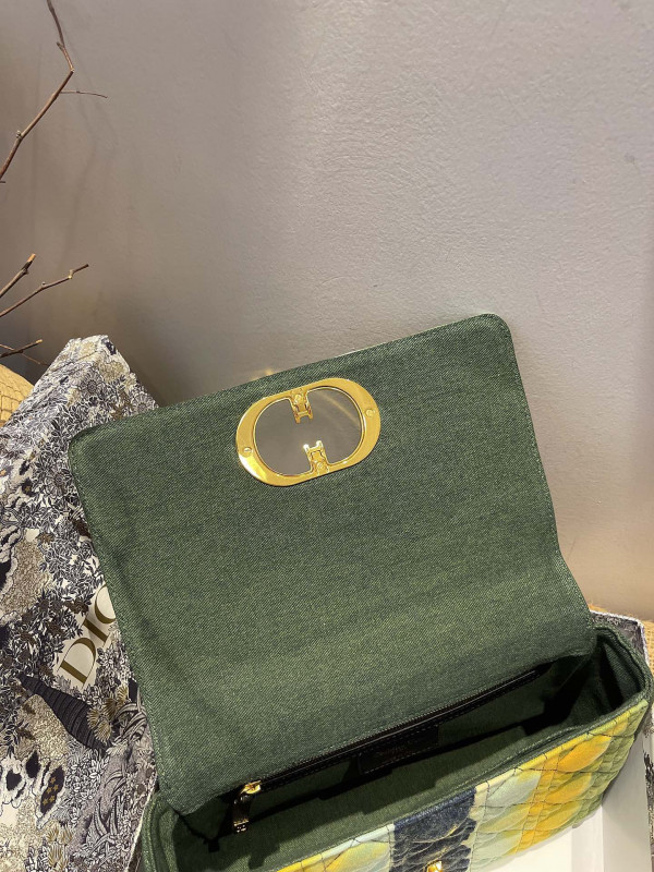 D*or medium D*or caro bag