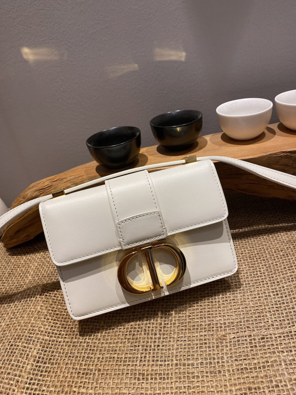 D*or 30 montaigne bag