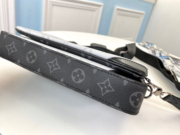 l**is V*t*n district