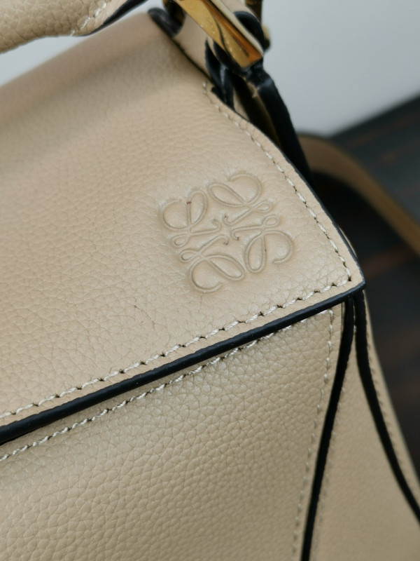 LOEWE SMALL PUZZLE BAG