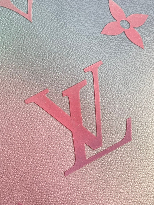 l**is V*t*n neverfull mm