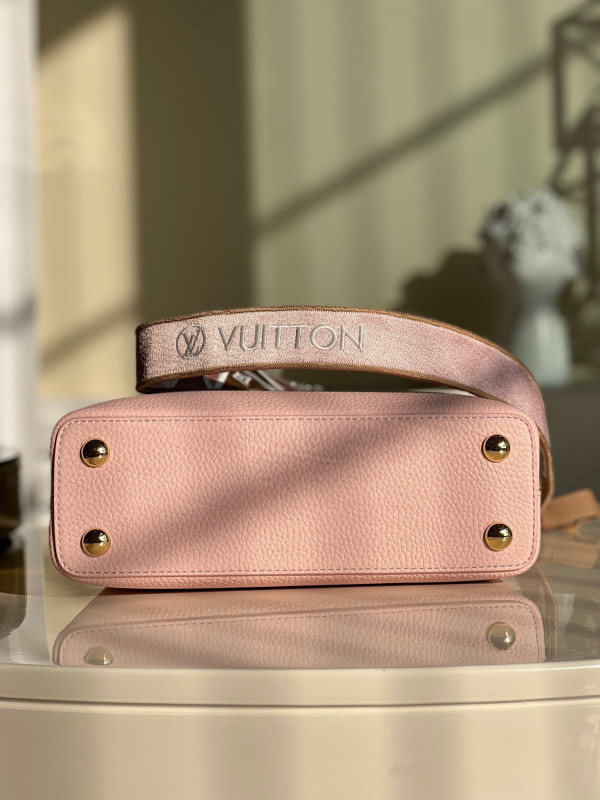 l**is V*t*n capucines bb