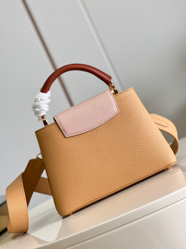 l**is V*t*n capucines bb