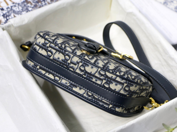 D*or bobby bag medium