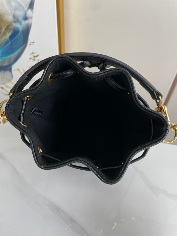 l**is V*t*n nano noÉ