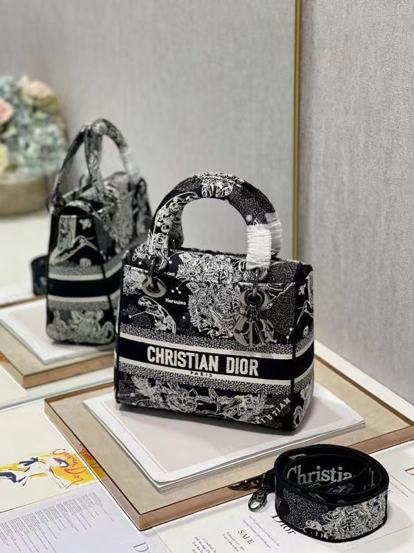 D*or medium lady d-lite bag