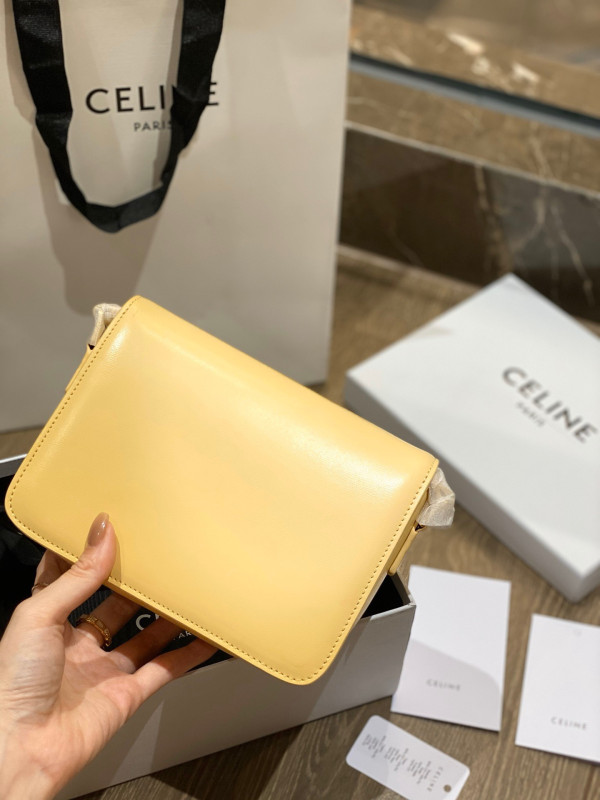 Ce**e teen triomphe bag