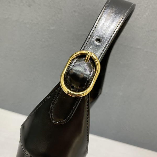 G*u*i jackie 1961 small hobo bag