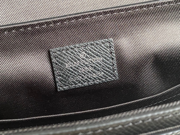 l**is V*t*n district pm