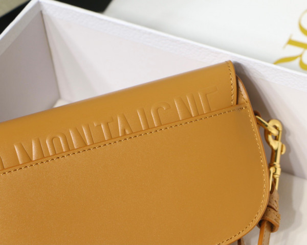 D*or bobby east-west bag