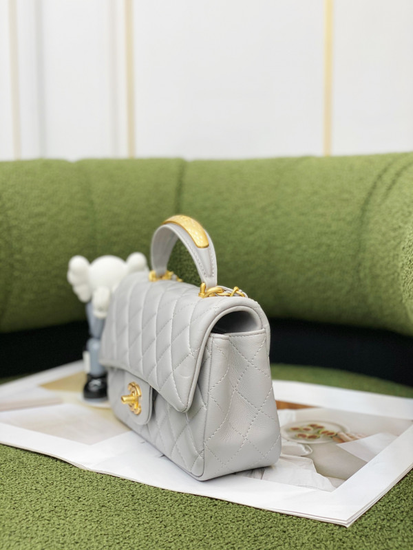 CL MINI FLAP BAG WITH TOP HANDLE