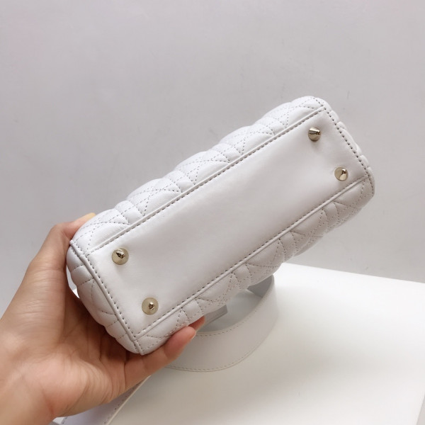 lady D*or small-20-16.5-8cm