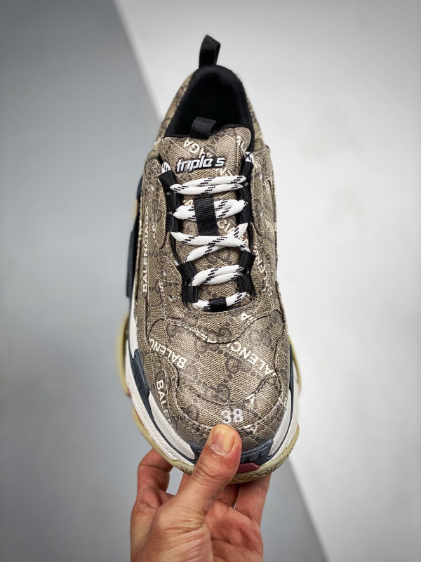 Ba*len*cia*ga x g*u*i triple s