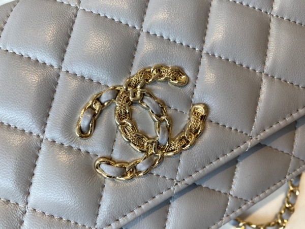 CL CHAIN WALLET LAMBSKIN