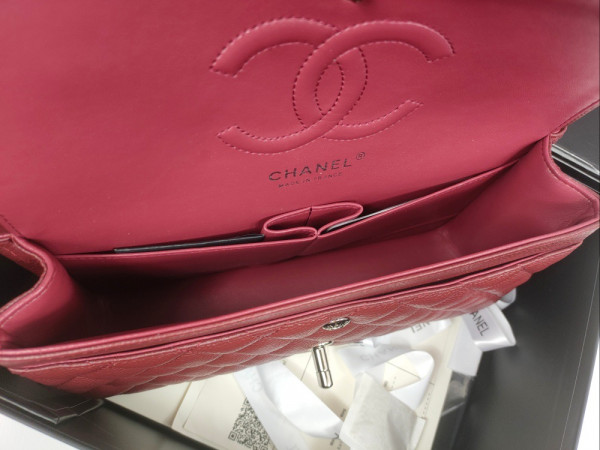 CL CLASSIC HANDBAG