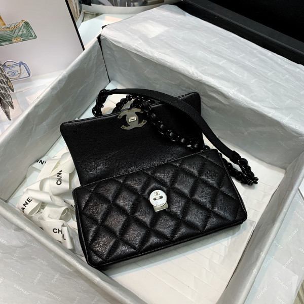 CL SMALL FLAP BAG
