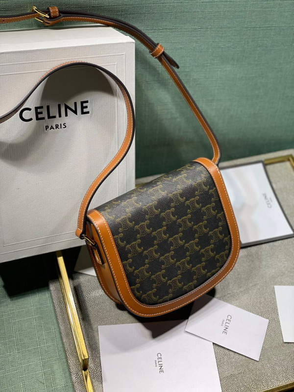 Ce**e teen besace triomphe