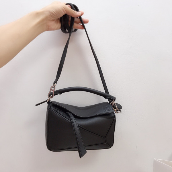 LOEWE MINI PUZZLE BAG