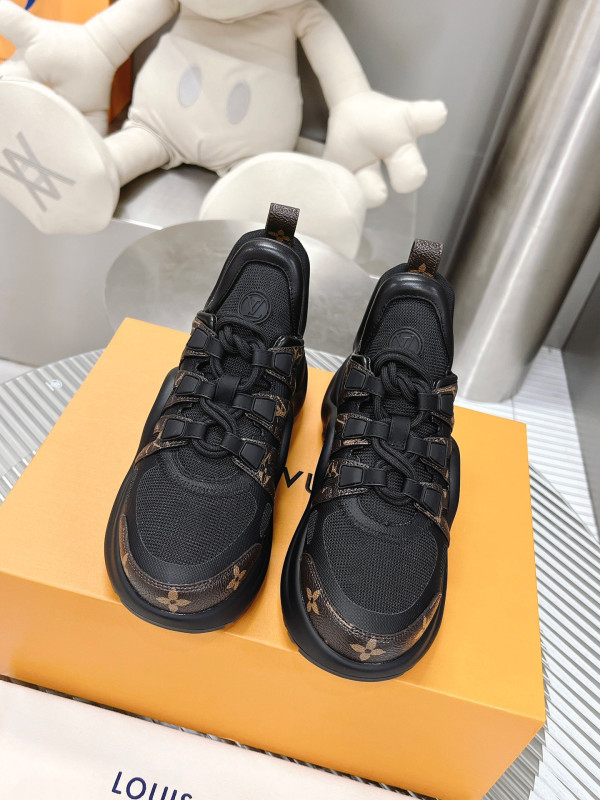 l**is V*t*n archlight sneaker