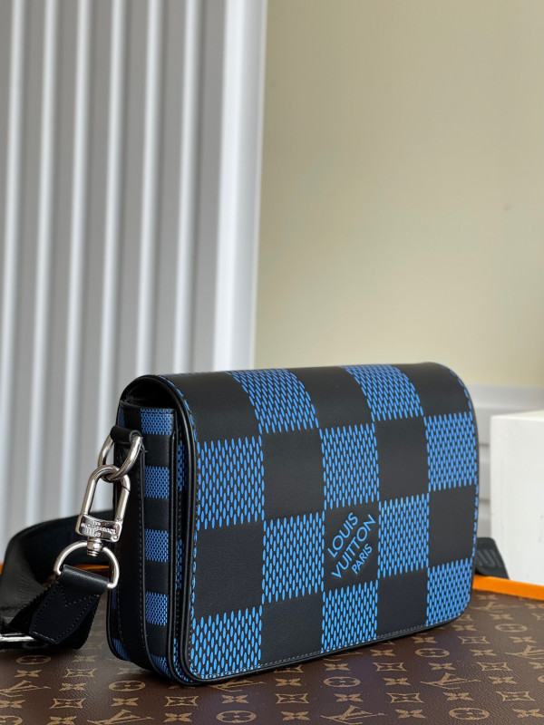 l**is V*t*n studio messenger