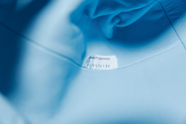 Bo*te*ga ve*ne*ta pouch