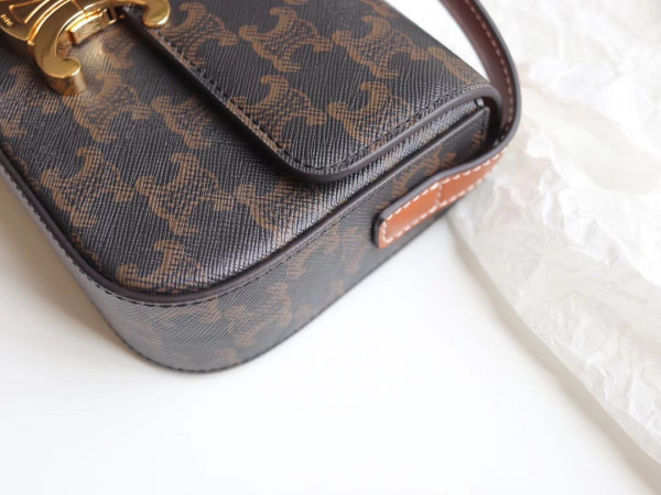 Ce**e triomphe shoulder bag