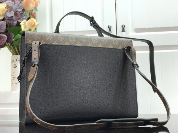 l**is V*t*n robusto briefcase