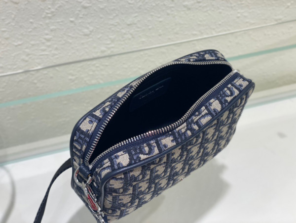 D*or small multifunctional bag