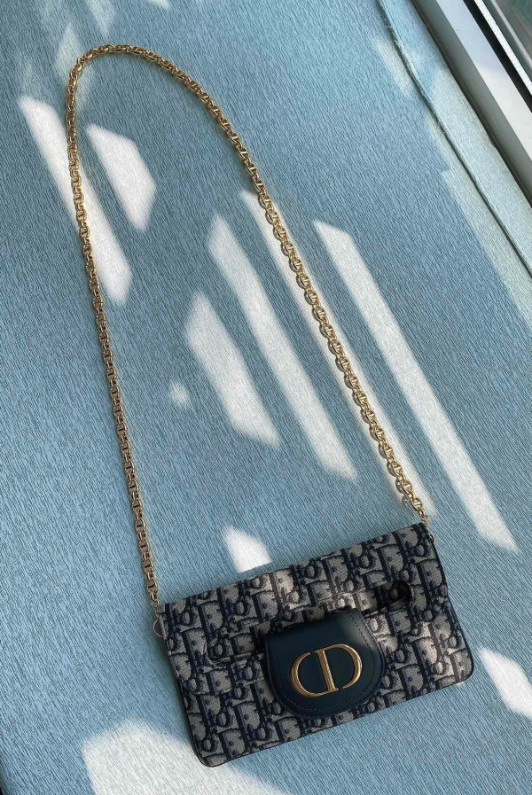 D*ordouble small bag