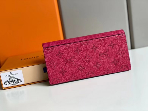 l**is V*t*n brazza wallet
