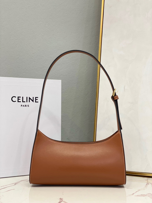 Ce**e shoulder bag cuir triomphe