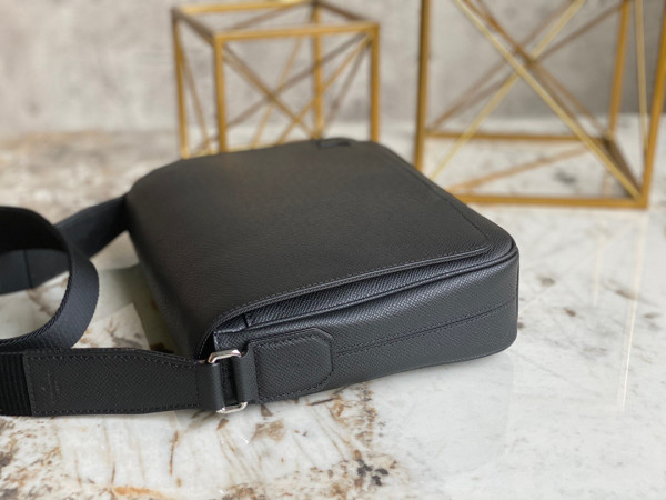 l**is V*t*n district pm