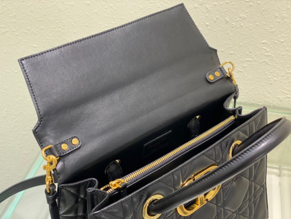 D*or large st honorÉ tote