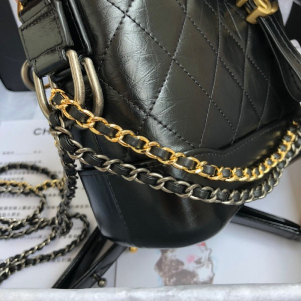 CL GABRIELLE HOBO BAG
