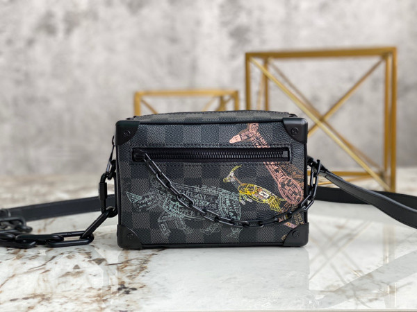 l**is V*t*n mini soft trunk