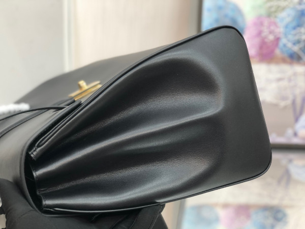 Ce**e large soft 16 bag