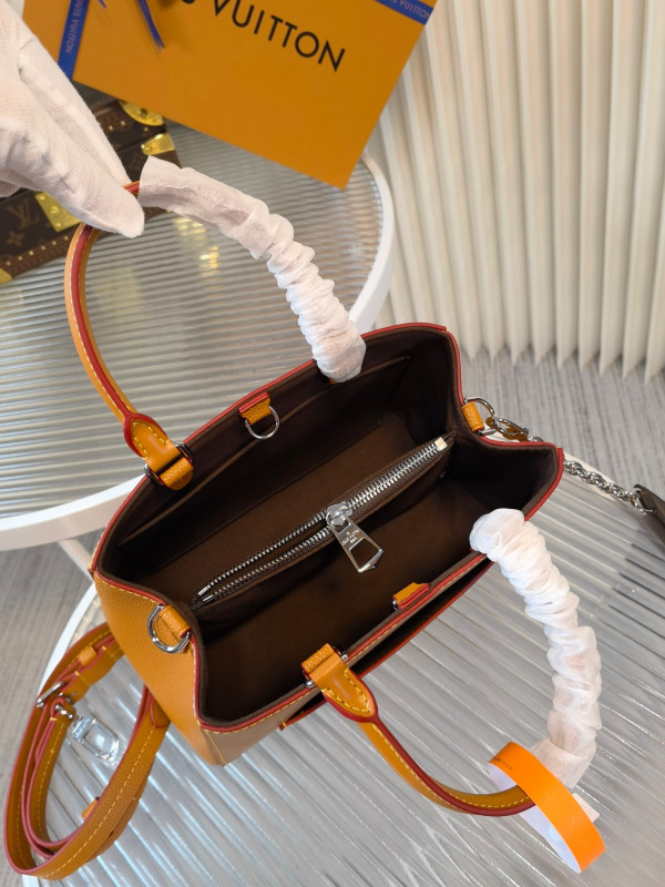 l**is V*t*n marelle tote bb